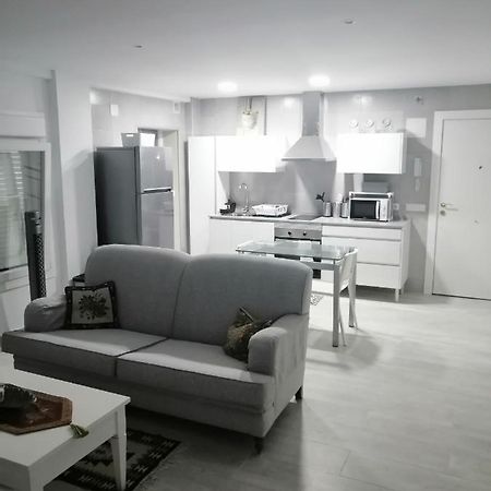 Апартаменты Hormaza Chiclana Чиклана-де-ла-Фронтера Экстерьер фото