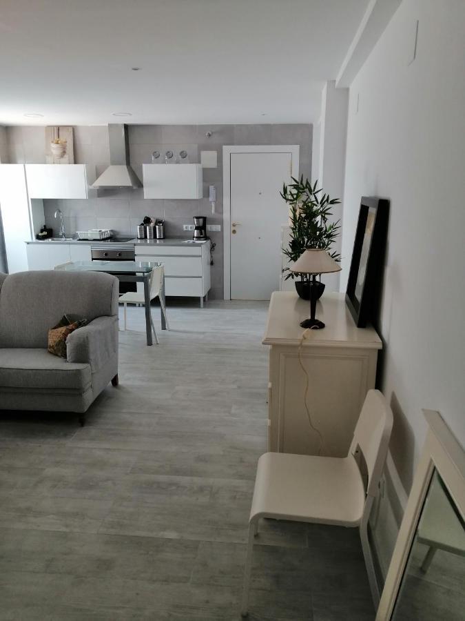 Апартаменты Hormaza Chiclana Чиклана-де-ла-Фронтера Экстерьер фото